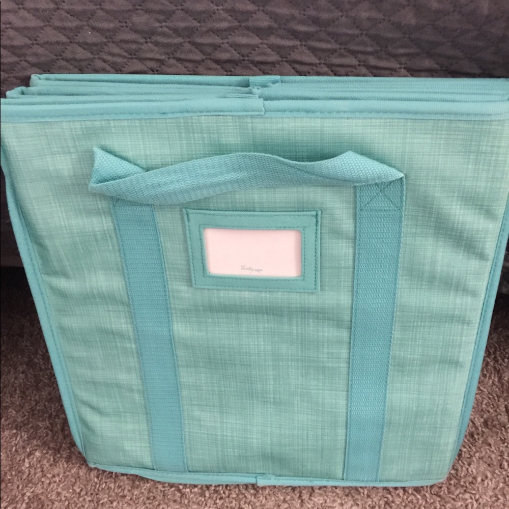 Thirty Onr Collapsible Storage Bin